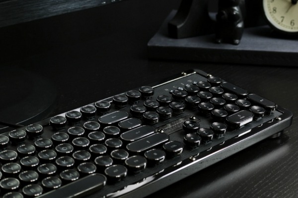 tastatura vintage