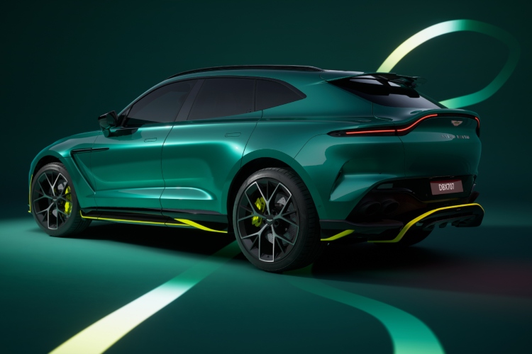 aston-martin-dbx707-amr24-2