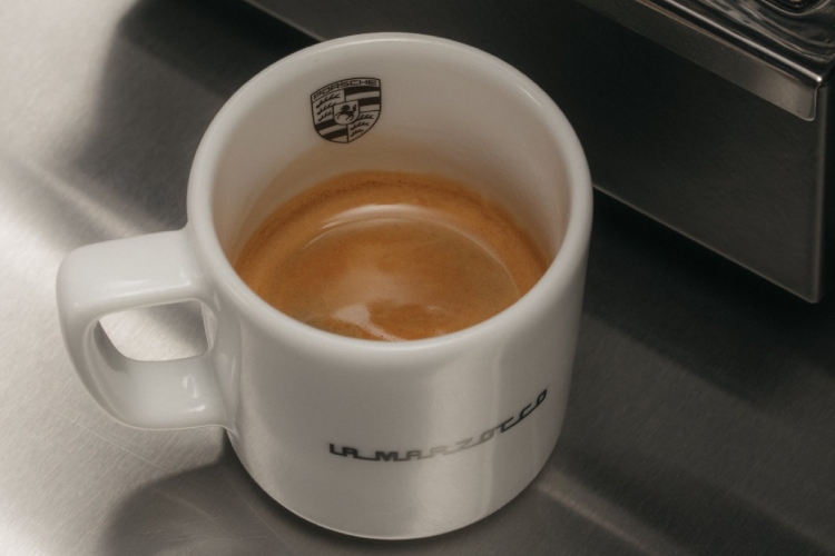 la-marzocco-porsche-espresso-aparat-7