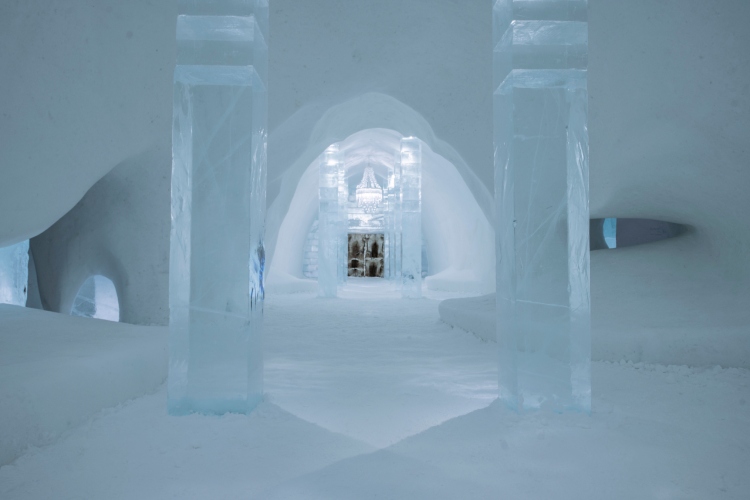 svedski-icehotel-zamrznuto-umetnicko-remek-delo-inspirisano-prirodom-18