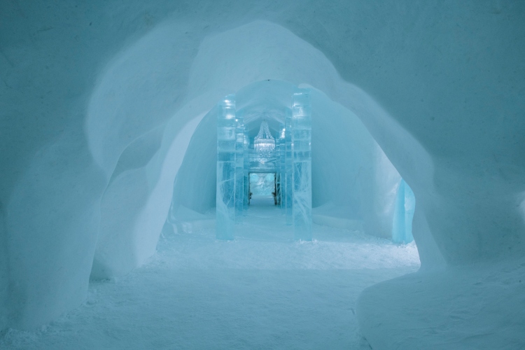 svedski-icehotel-zamrznuto-umetnicko-remek-delo-inspirisano-prirodom-19