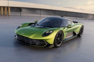 Aston Martin Valhalla: Remek-delo koje piše novu istoriju superautomobila