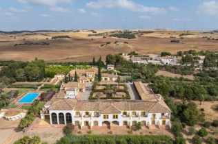 Sada imate jedinstvenu priliku da posedujete luksuzno imanje u srcu Andaluzije